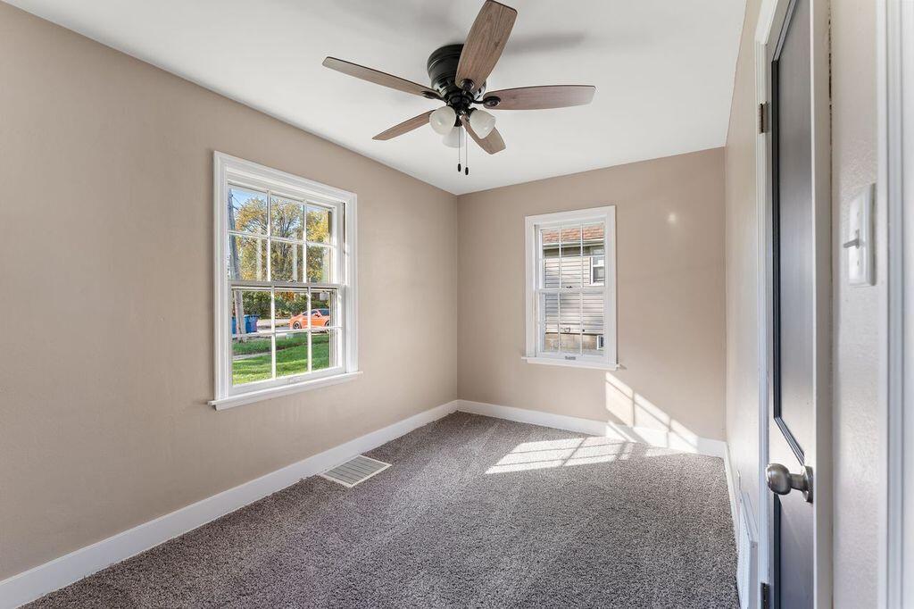 301 West Bates Street Hebron, IN 46341 - Photo 9 of 16 1024x682