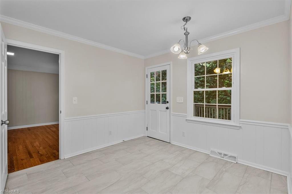 1817 Beechtree Road Greensboro, NC 27408 - Photo 12 of 35 Gallery Image 12