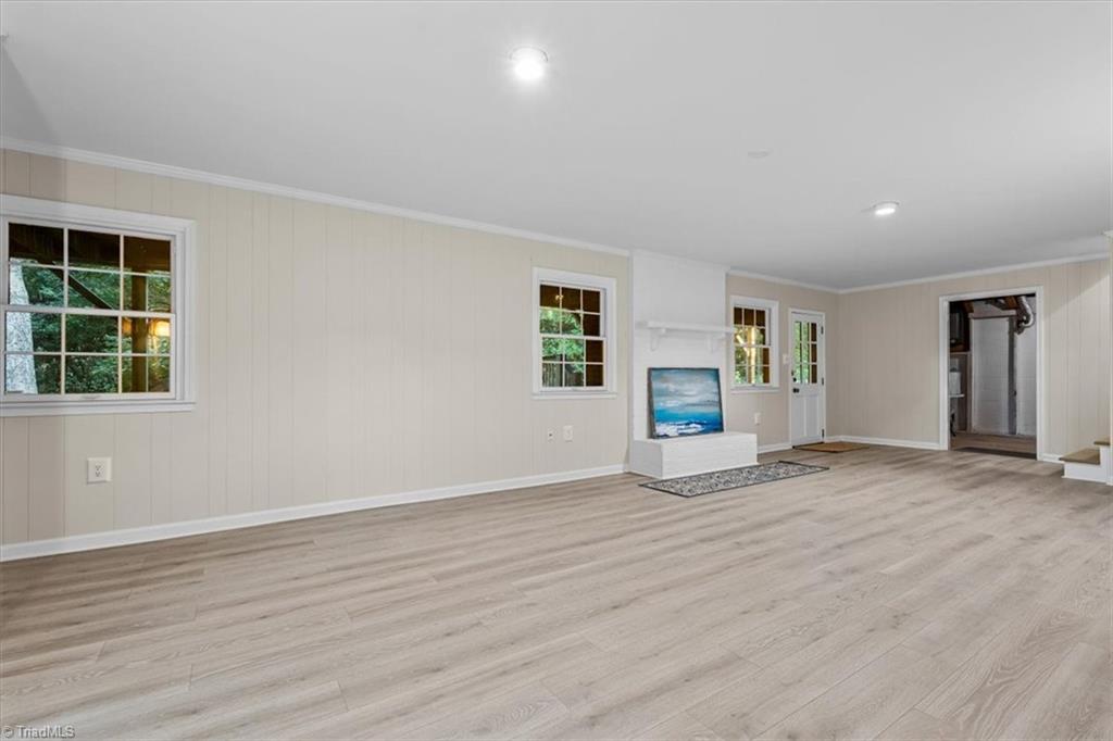 1817 Beechtree Road Greensboro, NC 27408 - Photo 29 of 35 Gallery Image 29