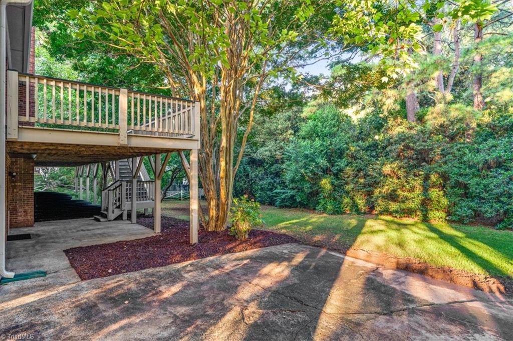 1817 Beechtree Road Greensboro, NC 27408 - Photo 34 of 35 Gallery Image 34