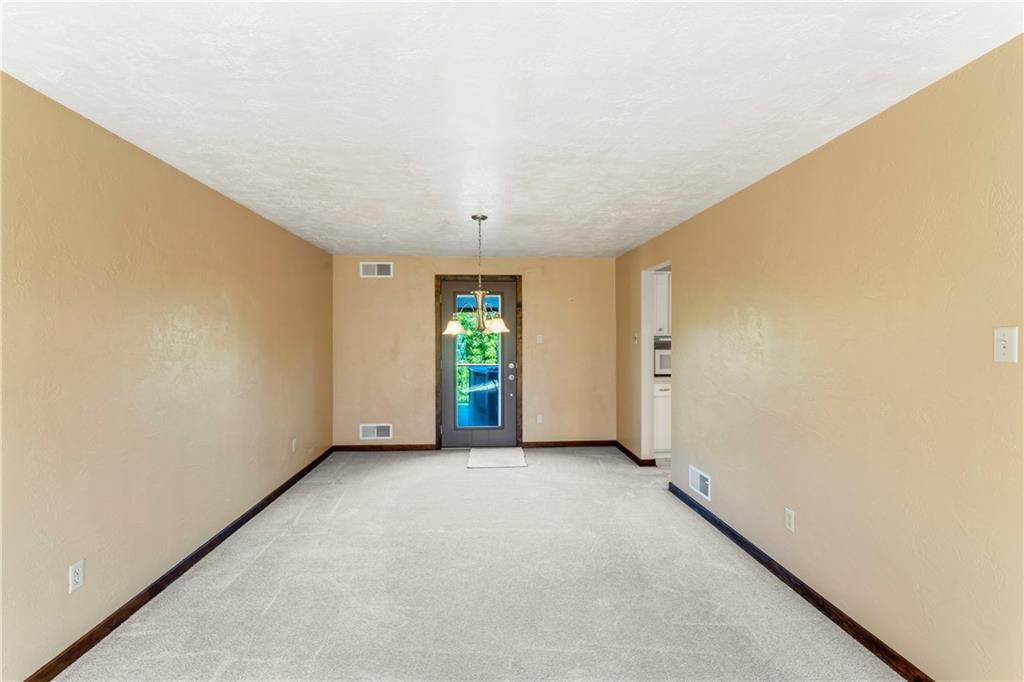 224 County Line Road Bridgeville, PA 15017 - Photo 9 of 25 an empty room with windows