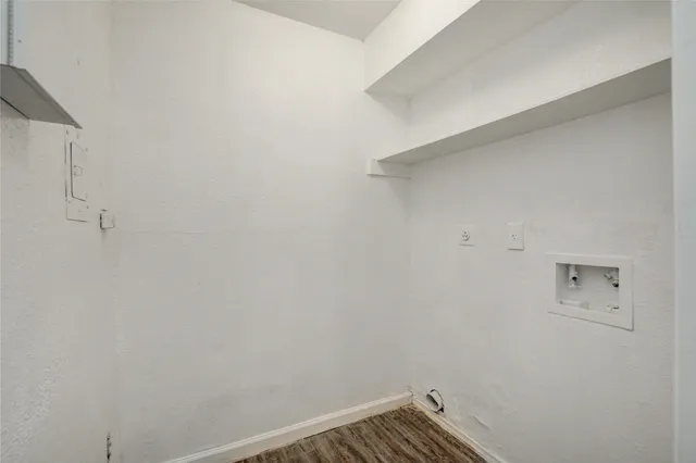 $87,000 | 9797 Leawood Boulevard, Unit 903, Houston, TX 77099