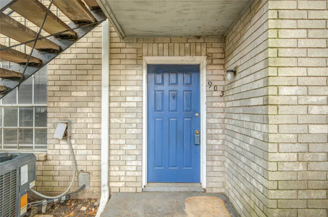 $87,000 | 9797 Leawood Boulevard, Unit 903, Houston, TX 77099