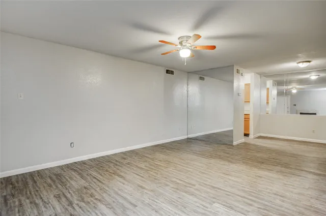 $87,000 | 9797 Leawood Boulevard, Unit 903, Houston, TX 77099