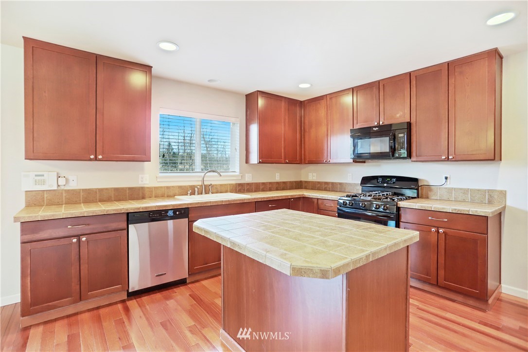 20473 Rustic View Road Southeast Monroe, WA 98272 - Photo 6 of 21