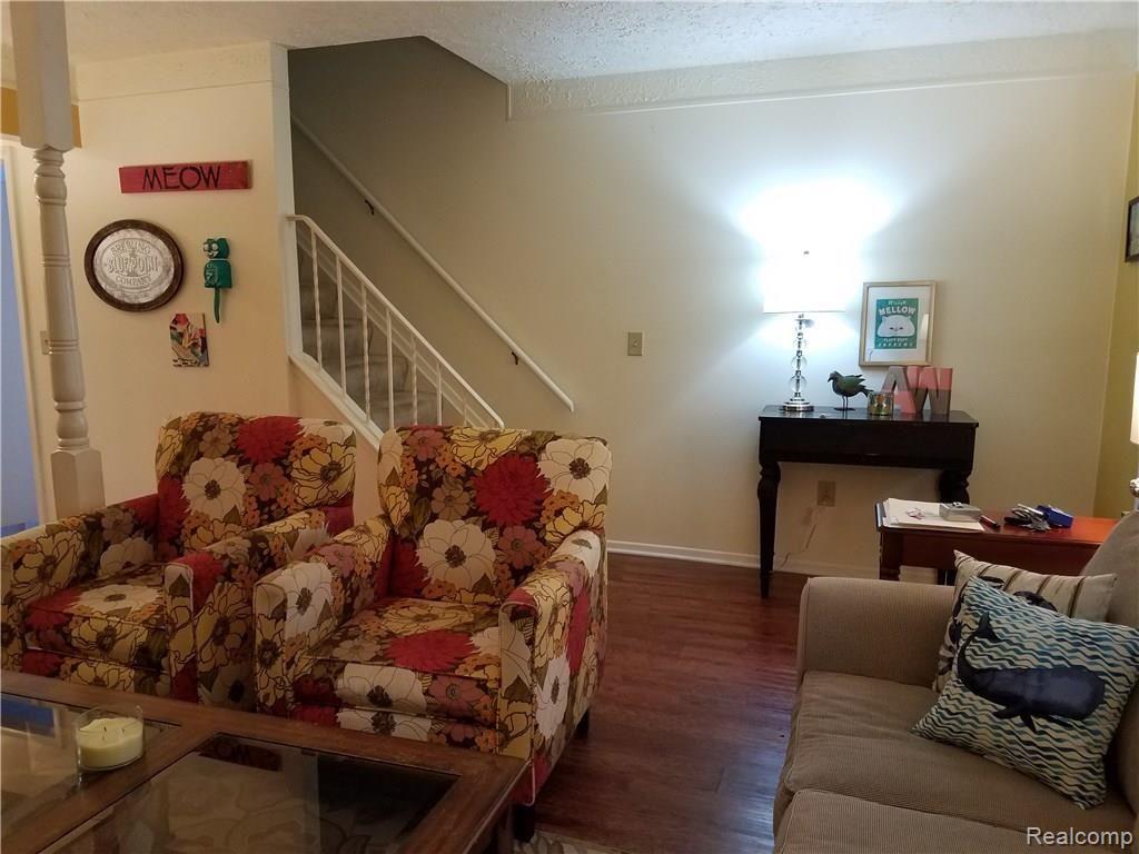 31083 Hoover Road Warren, MI 48093 - Photo 19 of 40