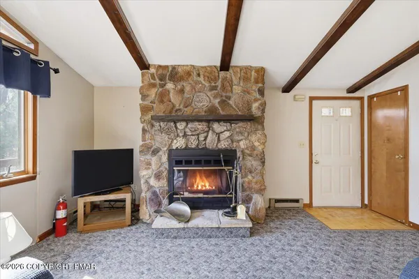 $400,000 | 51 Spencer Lane, Albrightsville, PA 18210
