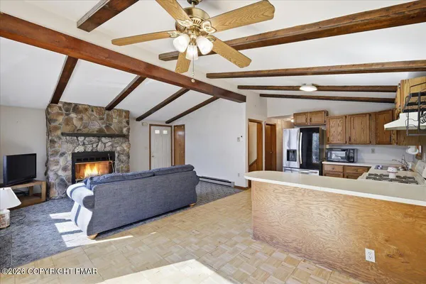 $400,000 | 51 Spencer Lane, Albrightsville, PA 18210