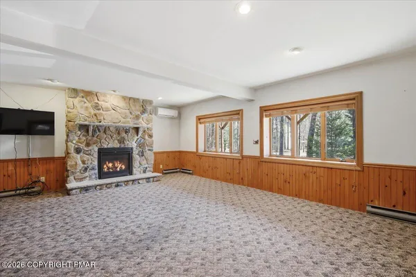 $400,000 | 51 Spencer Lane, Albrightsville, PA 18210