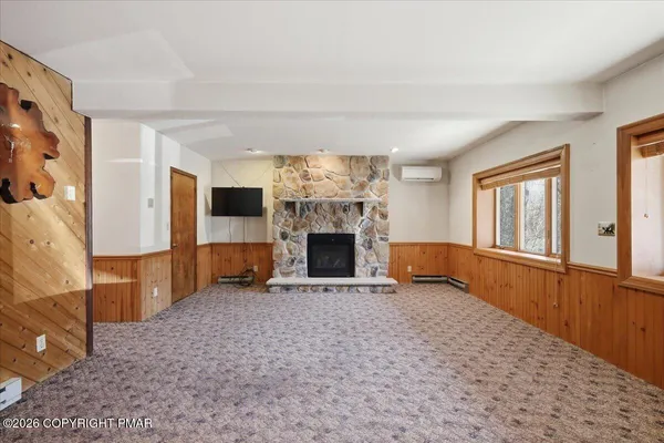 $400,000 | 51 Spencer Lane, Albrightsville, PA 18210