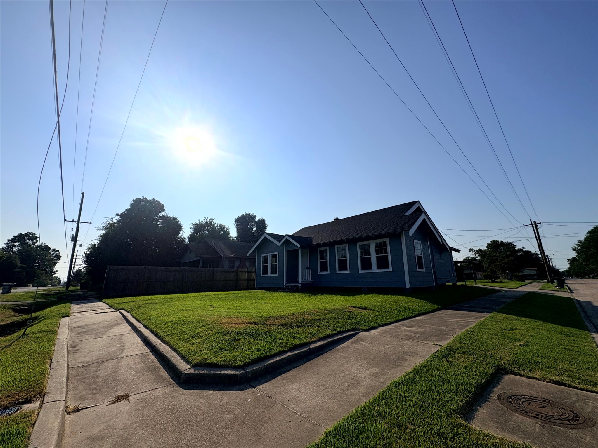795 Alma Street Beaumont, TX 77705 - Photo 5 of 22