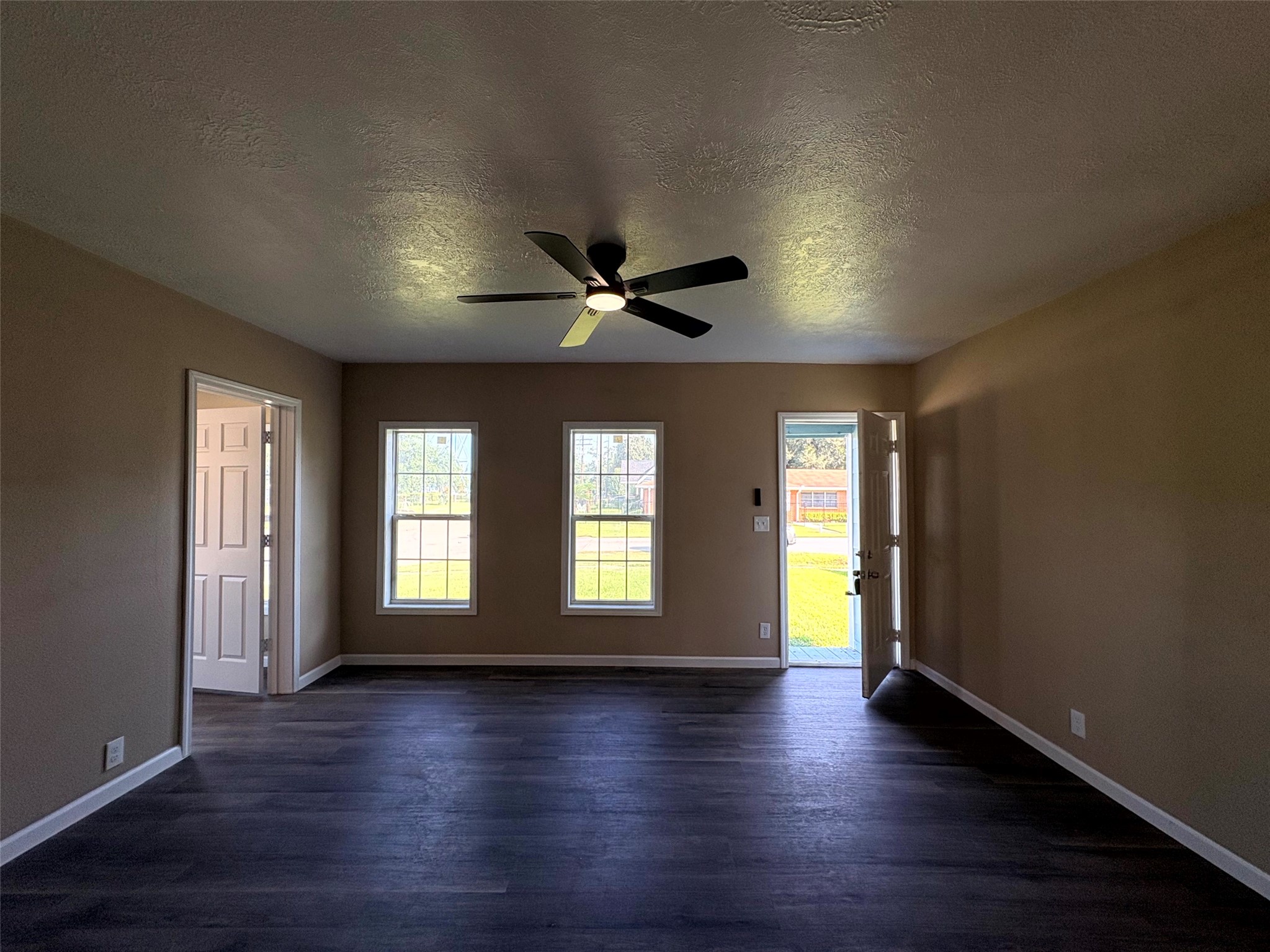 795 Alma Street Beaumont, TX 77705 - Photo 8 of 22