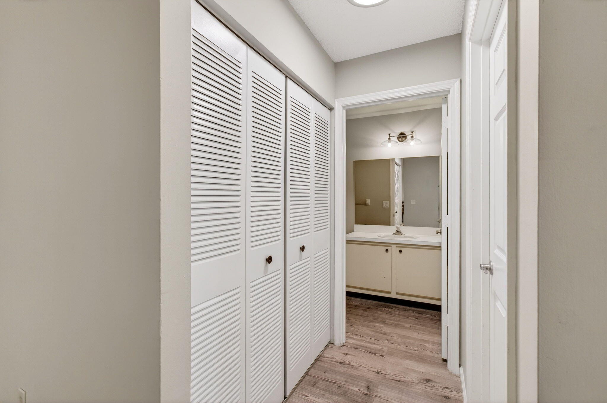 460 Hardwood Place Boca Raton, FL 33431 - Photo 30 of 85 30-web-or-mls-DSC_4834