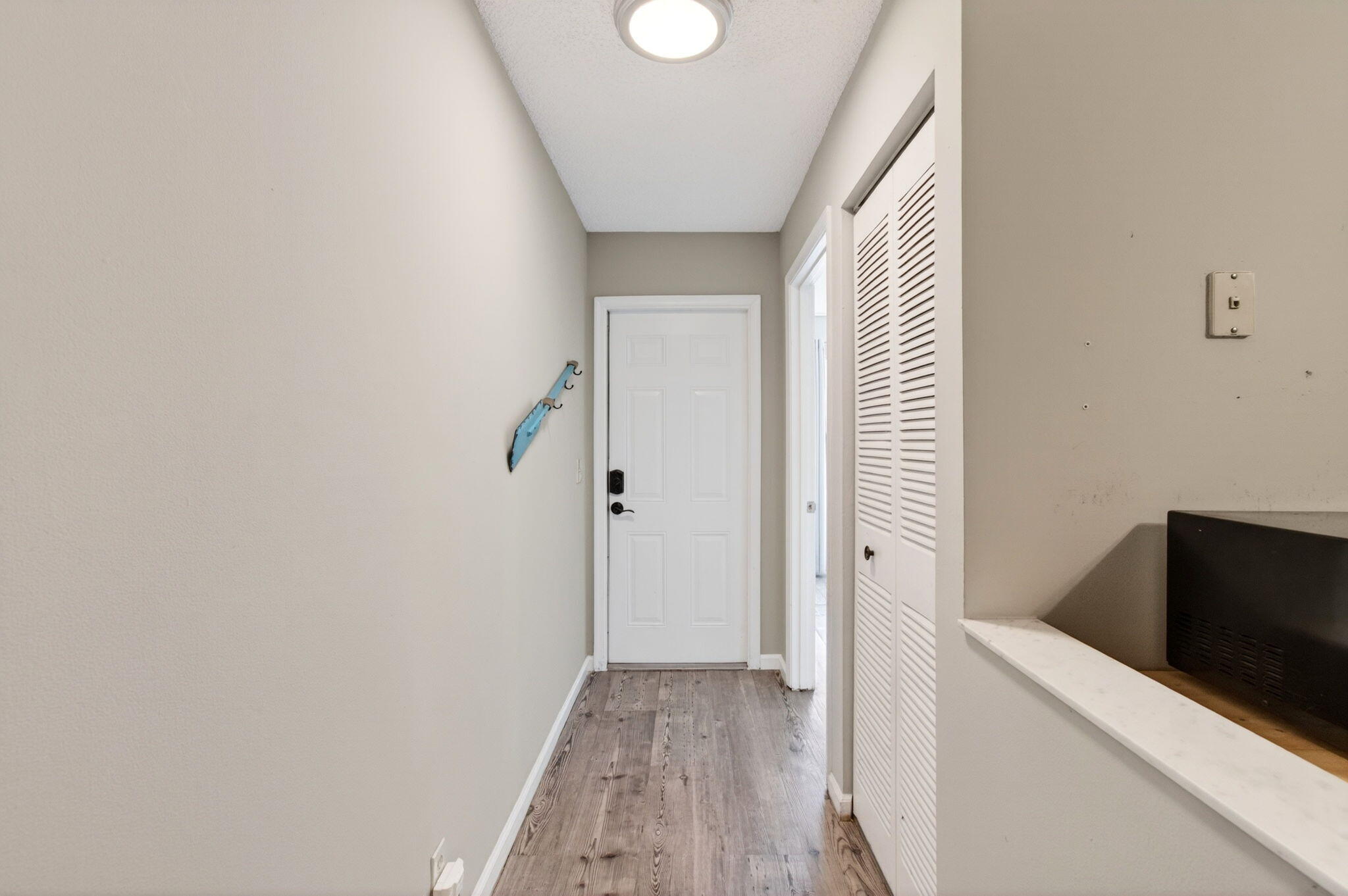 460 Hardwood Place Boca Raton, FL 33431 - Photo 10 of 85 10-web-or-mls-DSC_4690