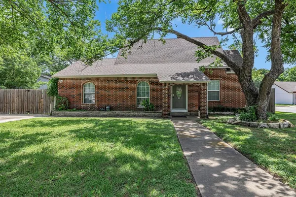 $309,900 | 401 Magnolia Street, Arlington, TX 76012
