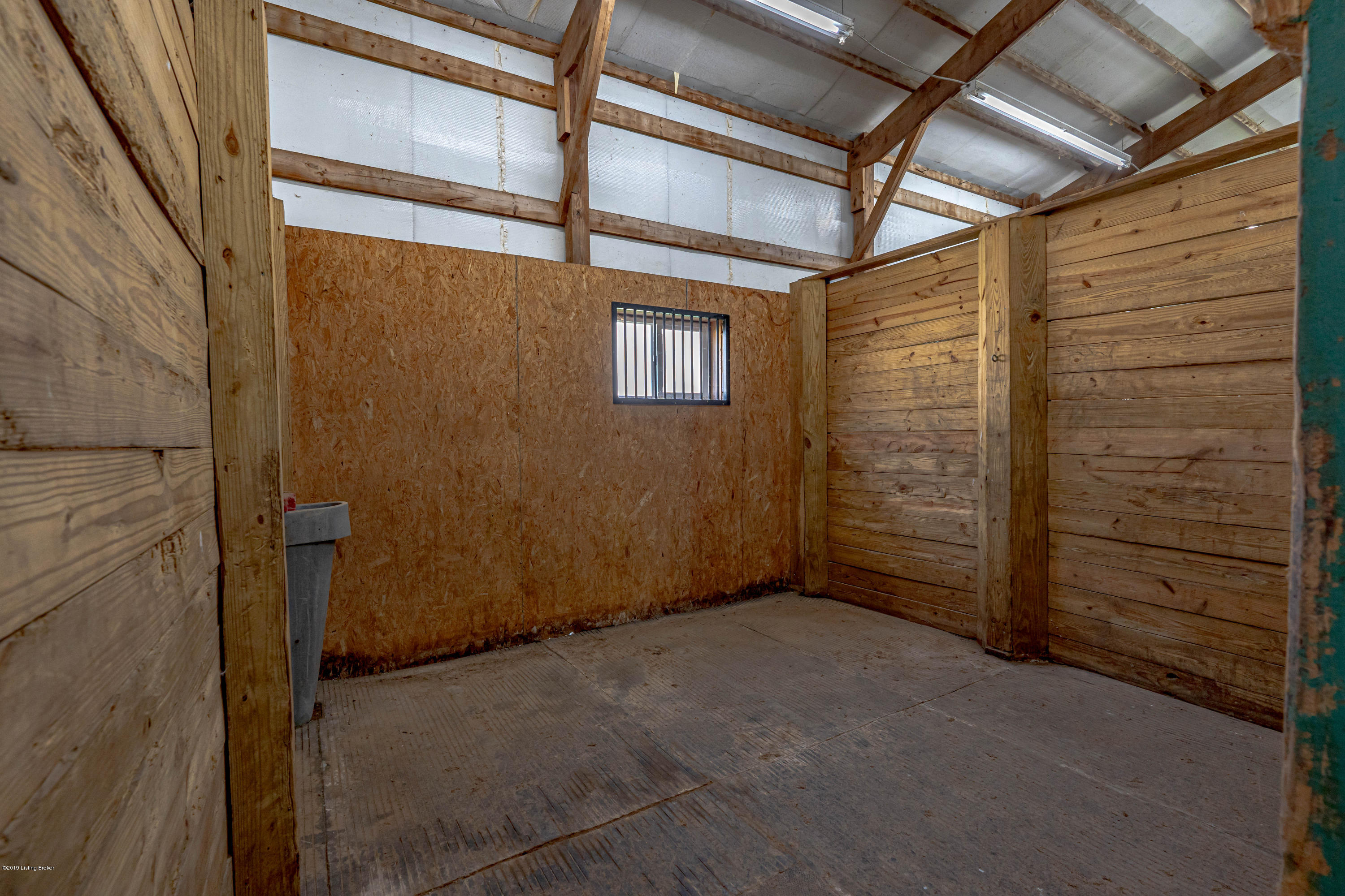 7125 Smithfield Road Smithfield, KY 40068 - Photo 75 of 112 DSC08156