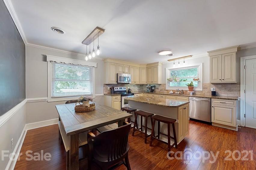 1011 Pump Station Road Kannapolis, NC 28081 - Photo 11 of 39 Gallery Image 11