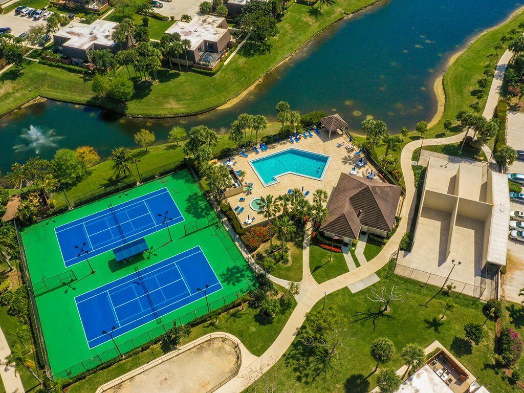 1104 11th Court Jupiter, FL 33477 - Photo 17 of 18 Aerial view