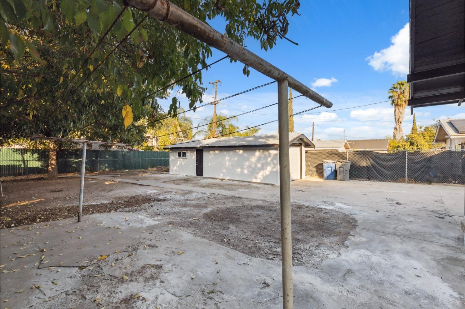 3321 East Montecito Avenue Fresno, CA 93702 - Photo 5 of 22 a view of a street sign