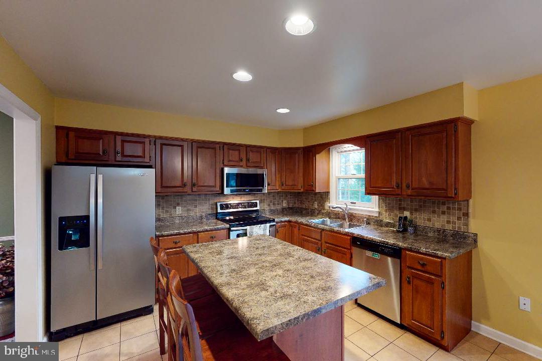 326 Post Oak Road Lancaster, PA 17603 - Photo 9 of 32 Gallery Image 9