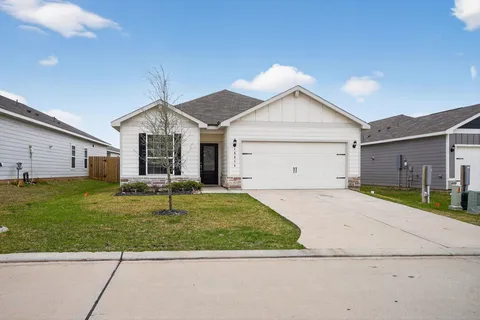 $275,000 | 15514 Caramel Spgs Drive, Conroe, TX 77303