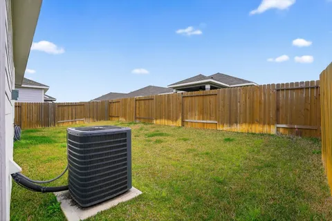 $250,000 | 15514 Caramel Spgs Drive, Conroe, TX 77303