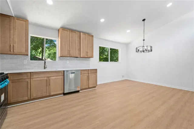 $2,500 | 4050 Daron Court, Ellenwood, GA 30294