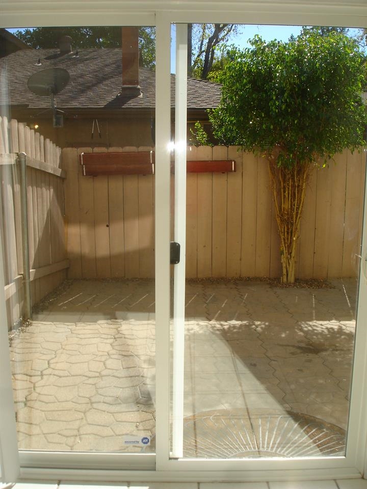 9060 Fanita Rancho Road Santee, CA 92071 - Photo 20 of 25 Dining room slider to private back yard