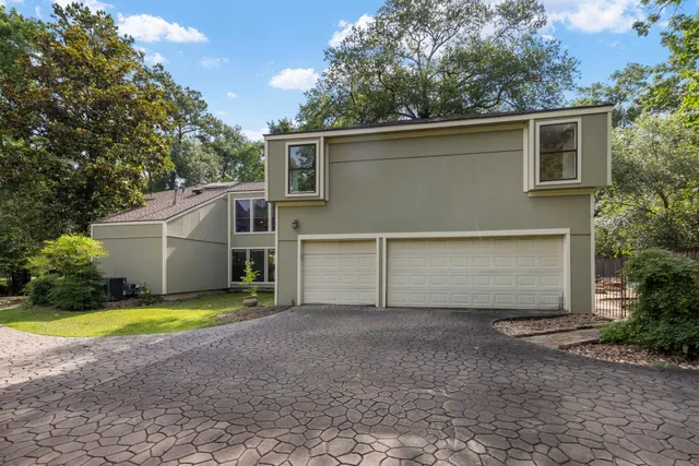 $550,000 | 2911 Summersweet Place, The Woodlands, TX 77380