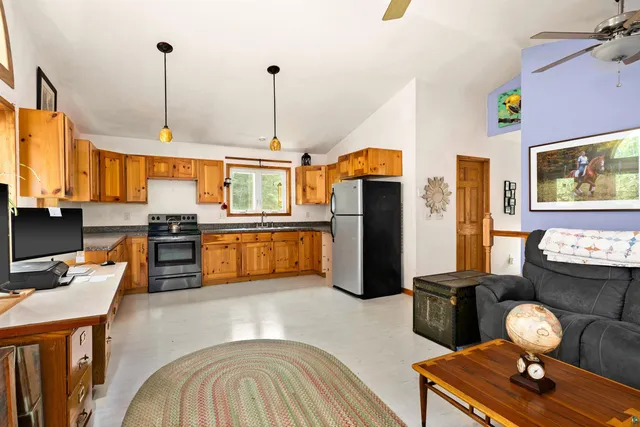 $372,500 | 3372 Pioneer Road, Barnum, MN 55707