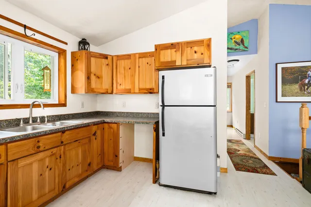 $372,500 | 3372 Pioneer Road, Barnum, MN 55707