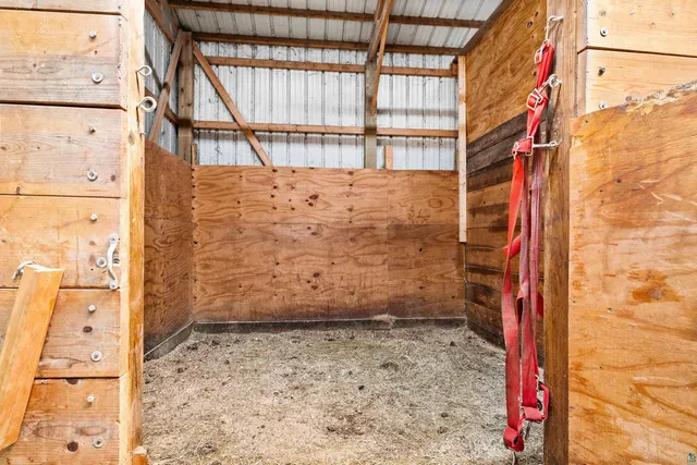 $372,500 | 3372 Pioneer Road, Barnum, MN 55707