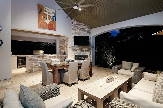 $2,975,000 | 46 Pine Brook Court, Shenandoah, TX 77381