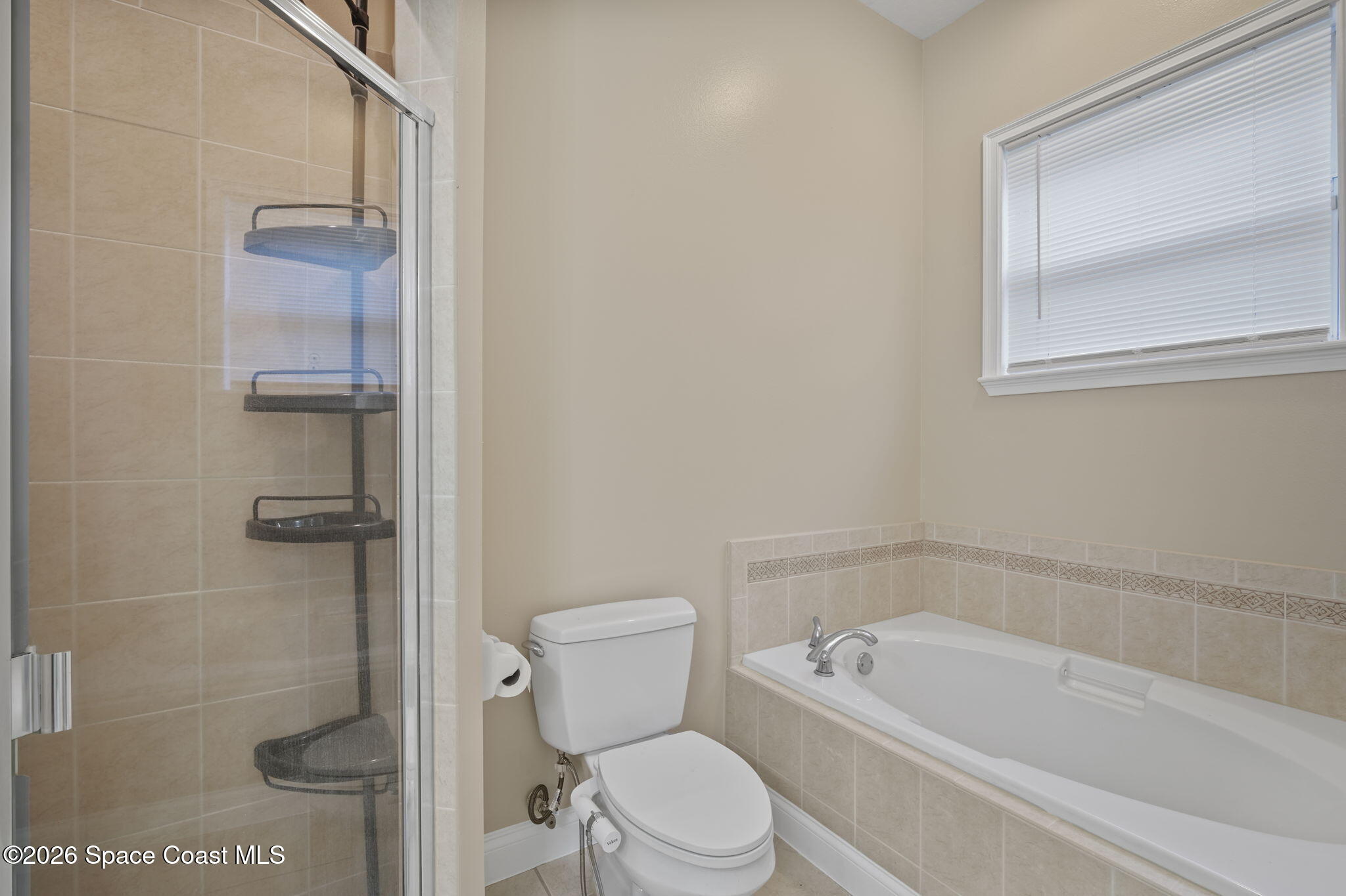 6800 McGruder Road Merritt Island, FL 32953 - Photo 18 of 31 17-web-or-mls-MCGRUDER_PRIMARYBATH6