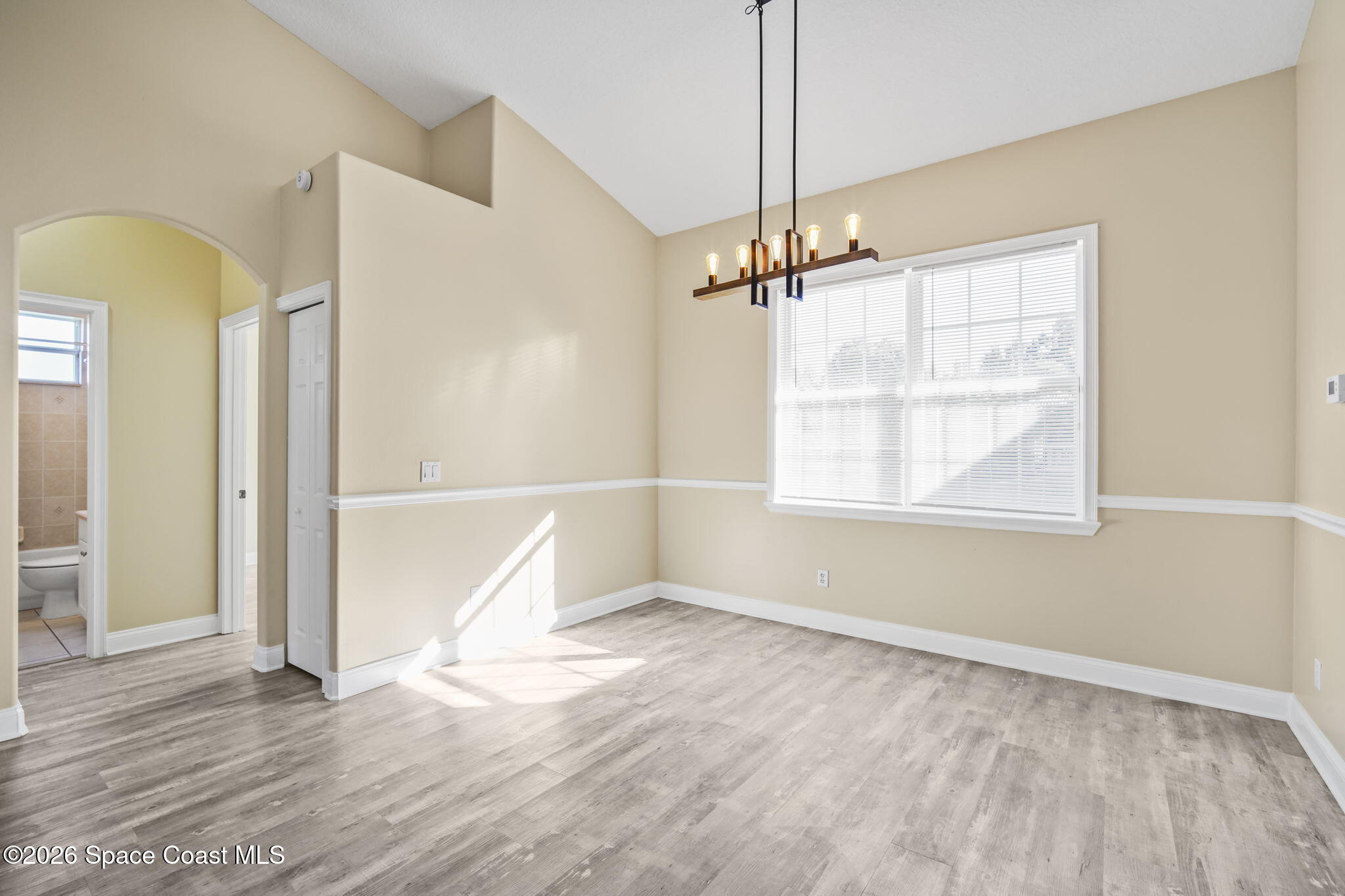 6800 McGruder Road Merritt Island, FL 32953 - Photo 6 of 31 5-web-or-mls-MCGRUDER_DINING3