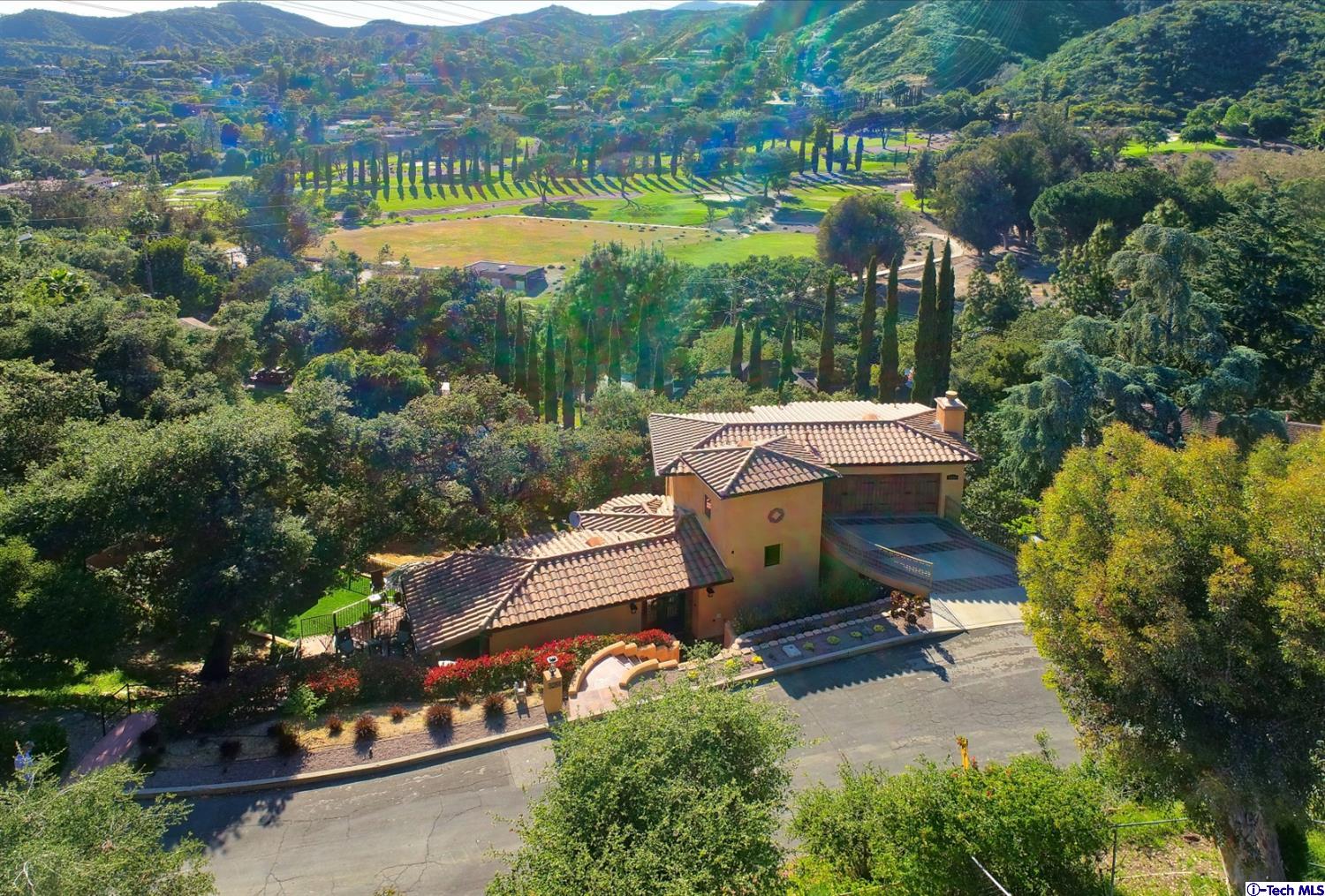 3255 Buckingham Road Glendale, CA 91206 - Photo 2 of 49