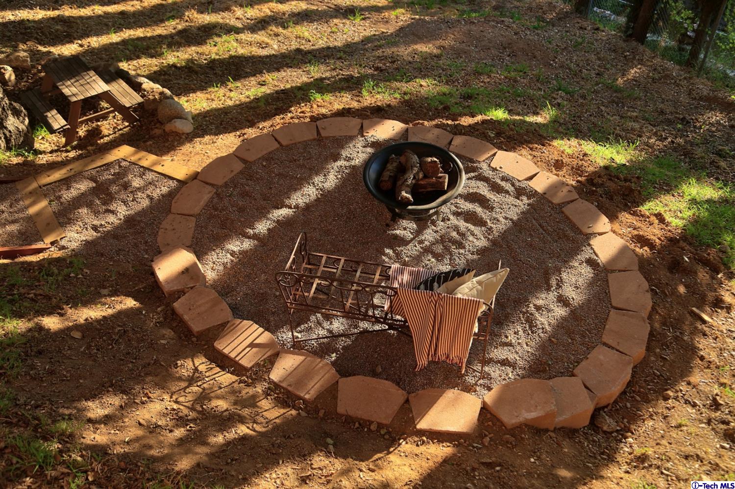 3255 Buckingham Road Glendale, CA 91206 - Photo 15 of 49