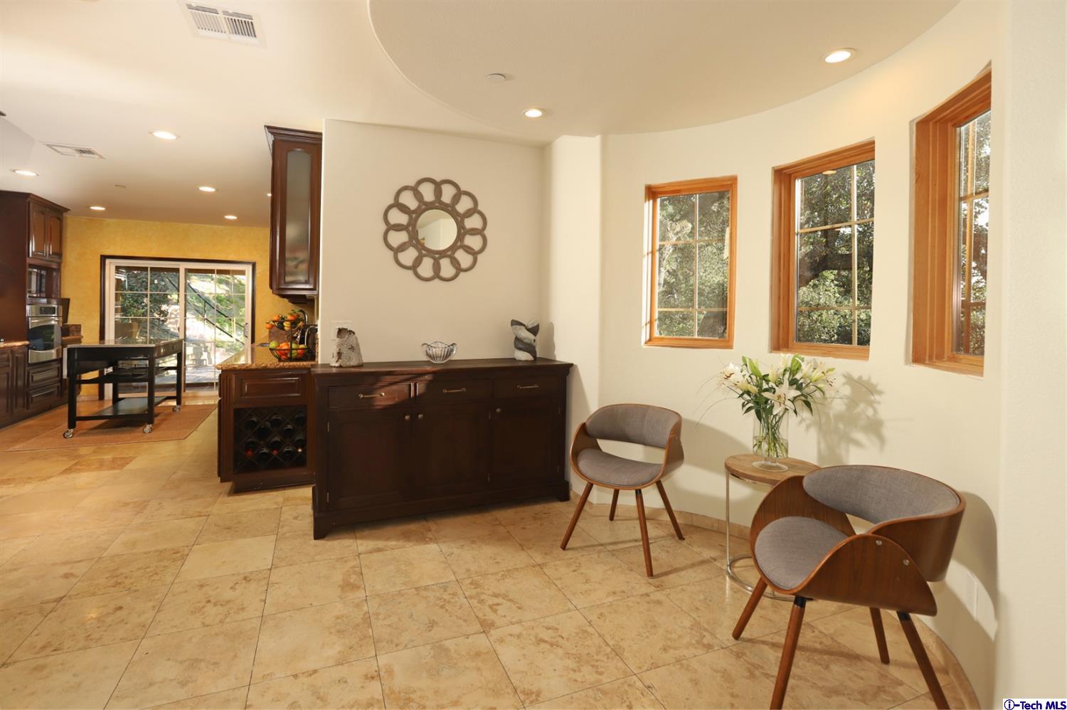 3255 Buckingham Road Glendale, CA 91206 - Photo 22 of 49