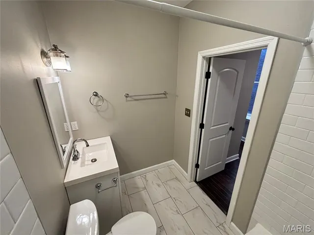 $2,600 | 2253 Indiana Avenue, St. Louis, MO 63104