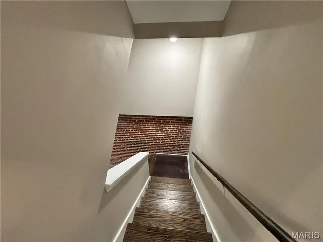 $2,600 | 2253 Indiana Avenue, St. Louis, MO 63104