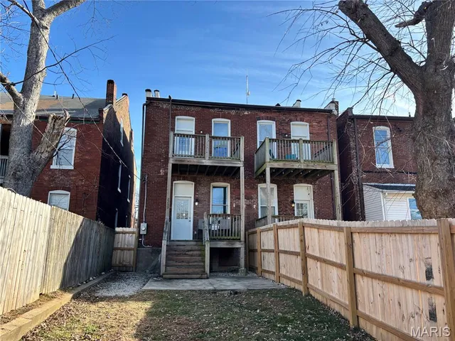 $2,600 | 2253 Indiana Avenue, St. Louis, MO 63104