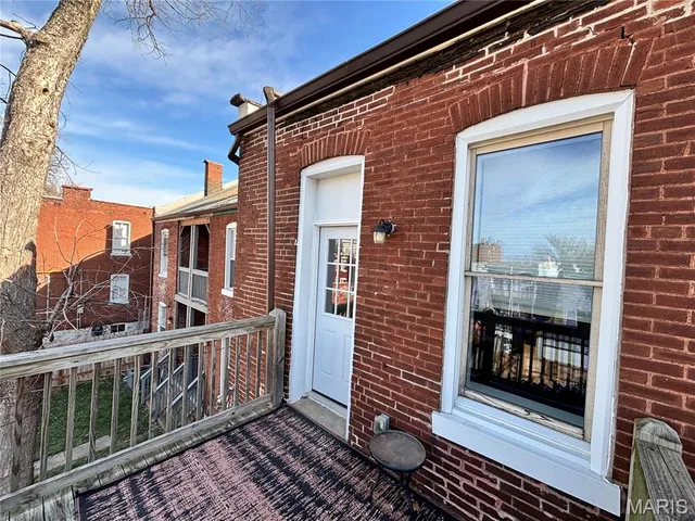 $2,600 | 2253 Indiana Avenue, St. Louis, MO 63104