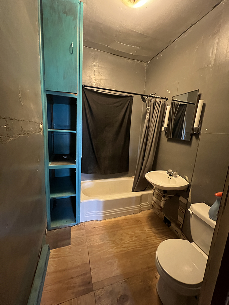 20069 Capp Road Morrison, IL 61270 - Photo 18 of 22 a bathroom with a toilet and a sink