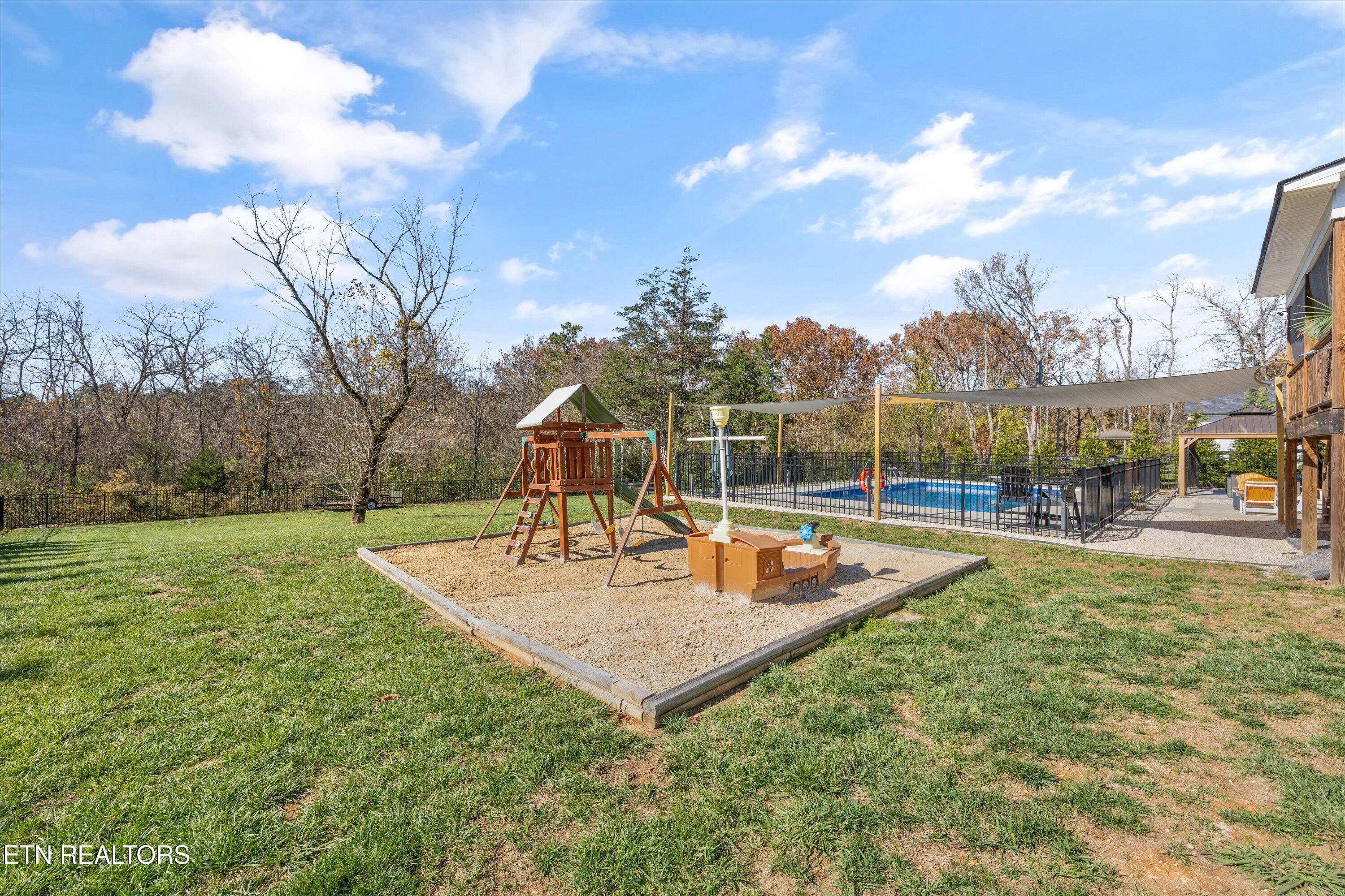 104 Forest Creek Parkway Oak Ridge, TN 37830 - Photo 39 of 46 39-104 Frst Crk Pkwy41