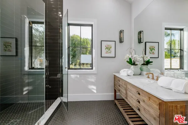 $25,000 | 12739 Halkirk Street, Studio City, CA 91604