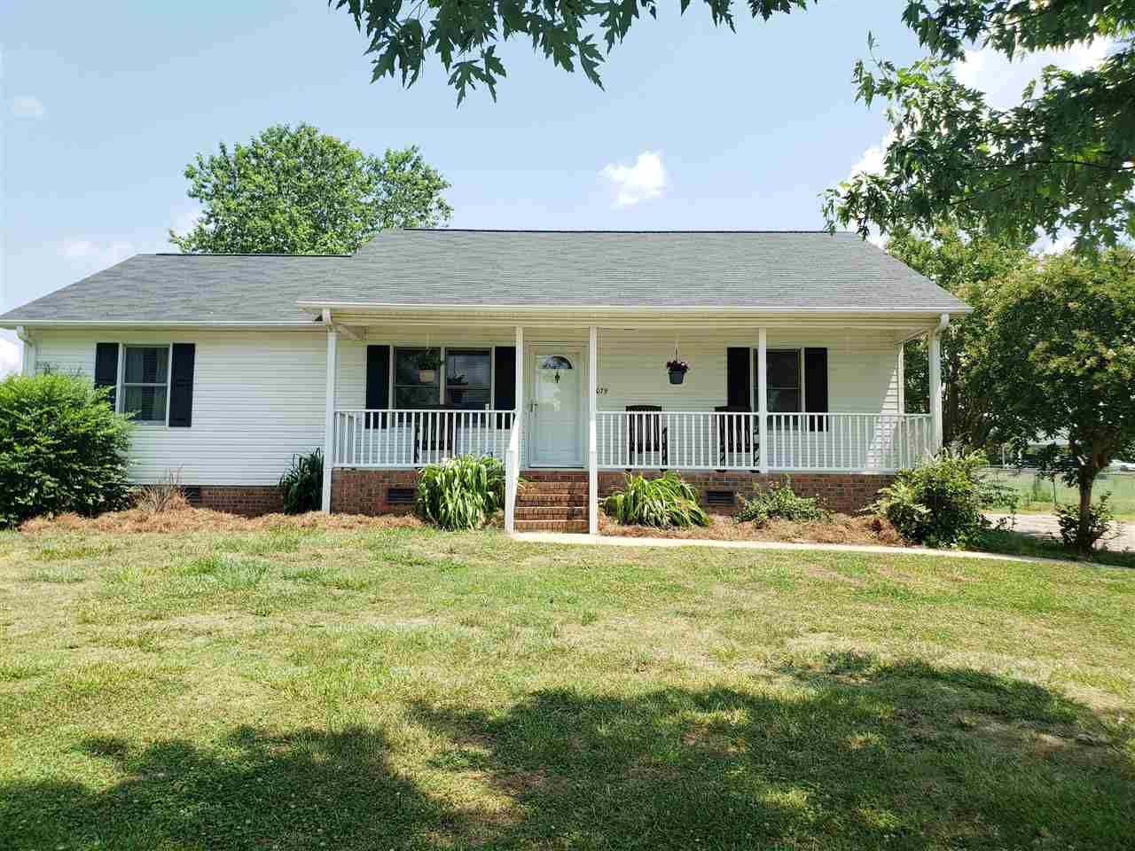 3079 Old Furnace Road Boiling Springs, SC 29316 - Photo 1 of 32 Primary
