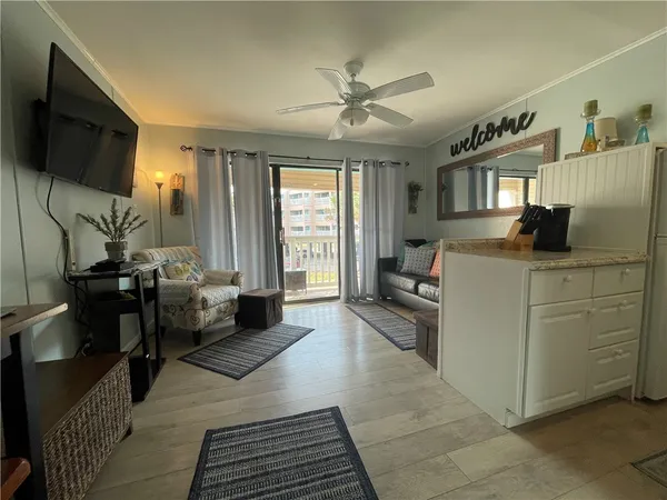 $70,000 | 3938 Surfside Boulevard, Unit 3124, Corpus Christi, TX 78402