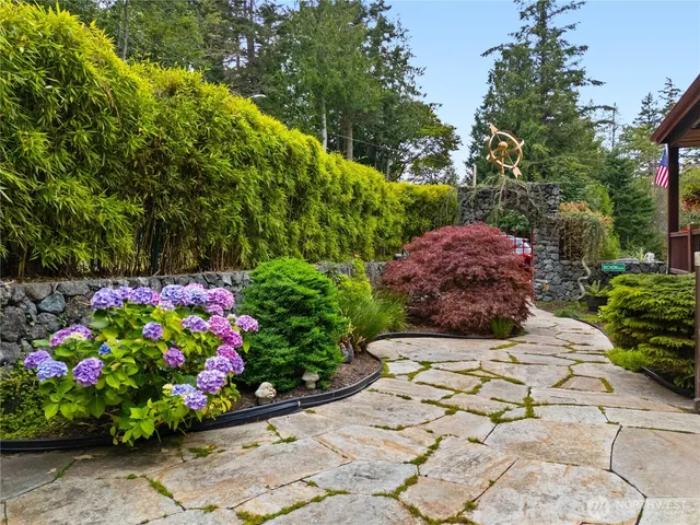 $1,150,000 | 4623 Guemes Island Road, Anacortes, WA 98221