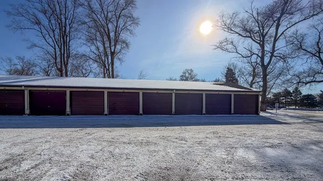 $59,000 | 7176 72nd Lane North, Brooklyn Park, MN 55428