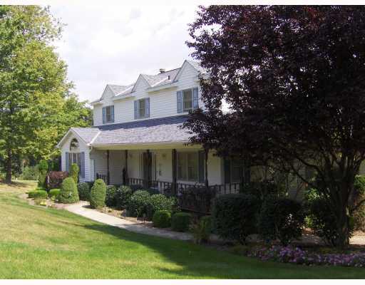 3050 Bedillion Road Washington, PA 15301 - Photo 1 of 16 Exterior Front.
